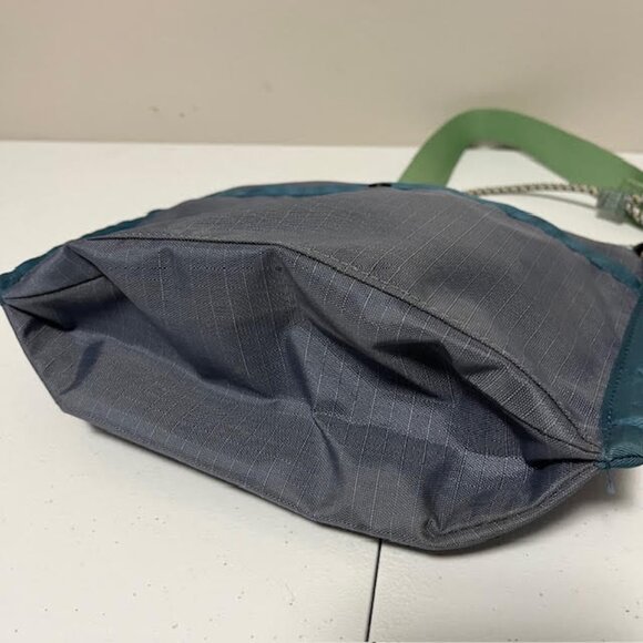 Cotopaxi Lista 2L Lightweight Crossbody Nylon Bag - Picture 6 of 11